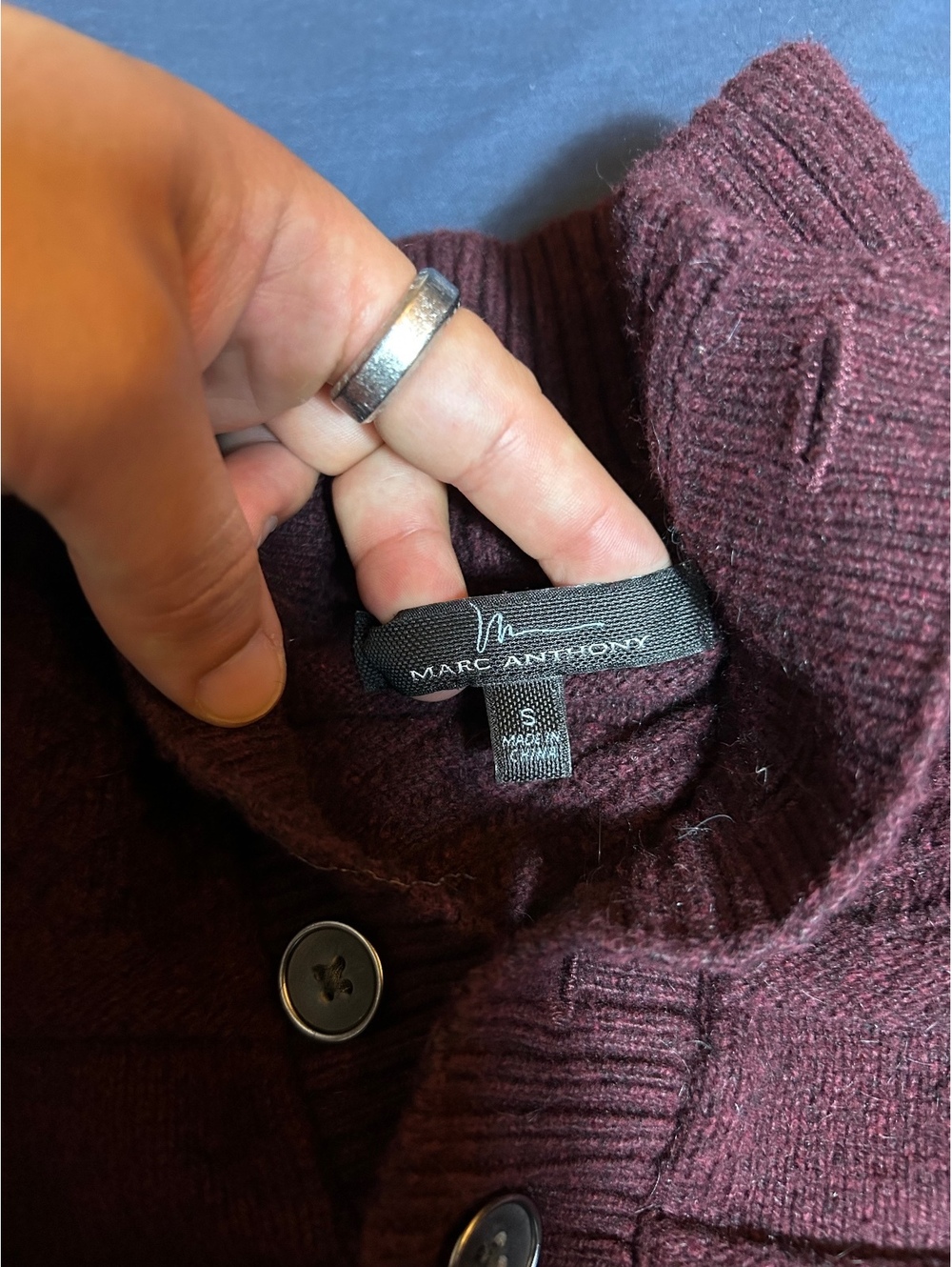 Marc Anthony Small Burgundy Knit Sweater with Buttoned Collar - Picture 3 of 4
